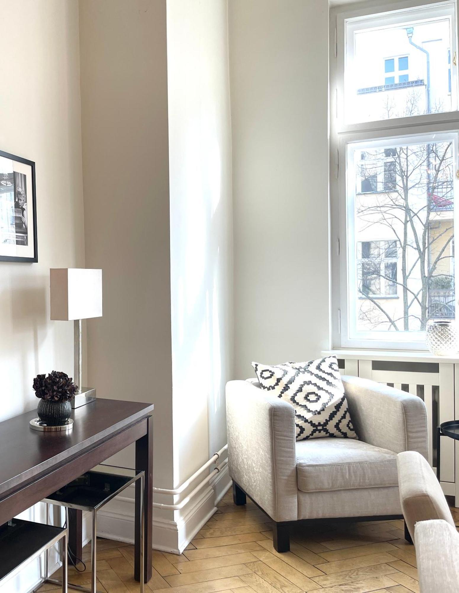Fantastic In Prime Location - Center West Apartment